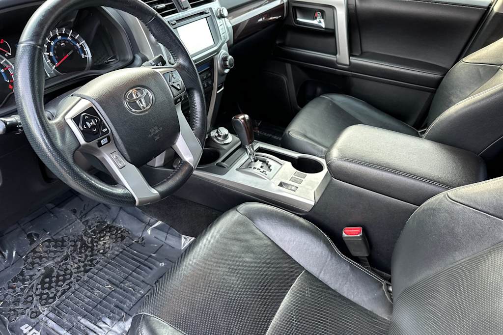 Thumbnail: 2018 Toyota 4Runner - 9