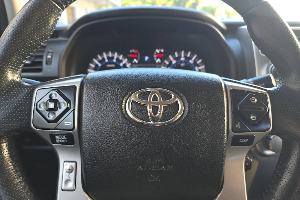 Thumbnail: 2019 Toyota 4Runner - 27