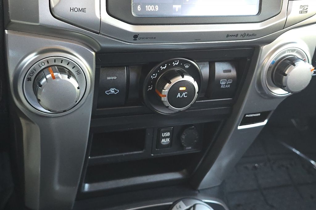 Thumbnail: 2019 Toyota 4Runner - 26