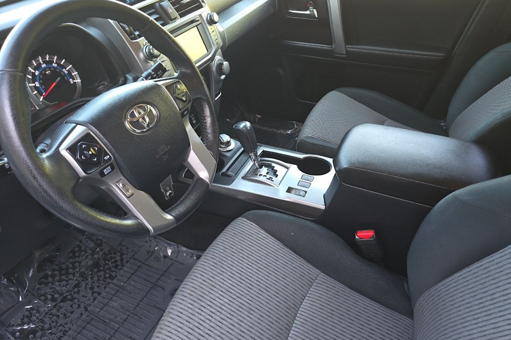 Thumbnail: 2019 Toyota 4Runner - 8