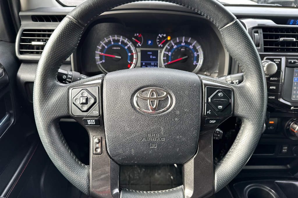 Thumbnail: 2016 Toyota 4Runner - 13