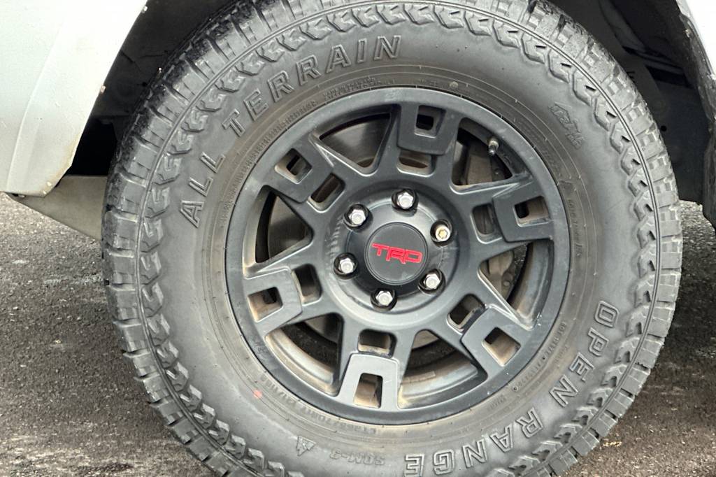 Thumbnail: 2016 Toyota 4Runner - 8