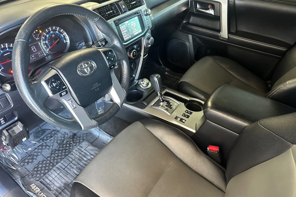 Thumbnail: 2018 Toyota 4Runner - 9