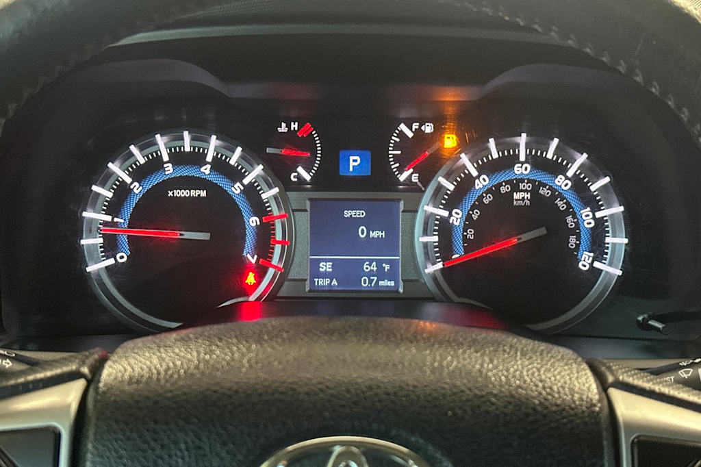 Thumbnail: 2018 Toyota 4Runner - 15