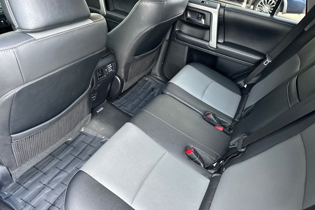 Thumbnail: 2019 Toyota 4Runner - 11