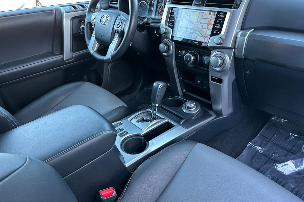 2020 Toyota 4Runner SR5 12