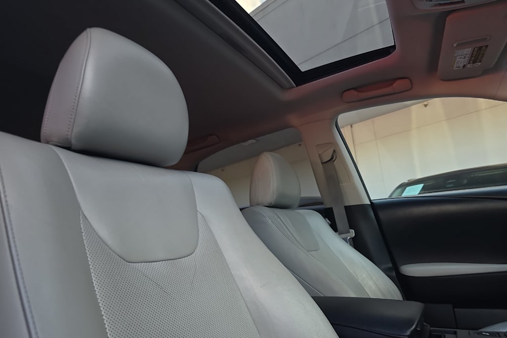 Thumbnail: 2012 Lexus RX - 10