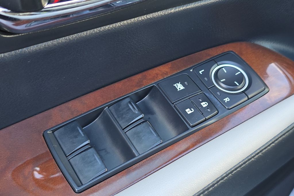 Thumbnail: 2012 Lexus RX - 21