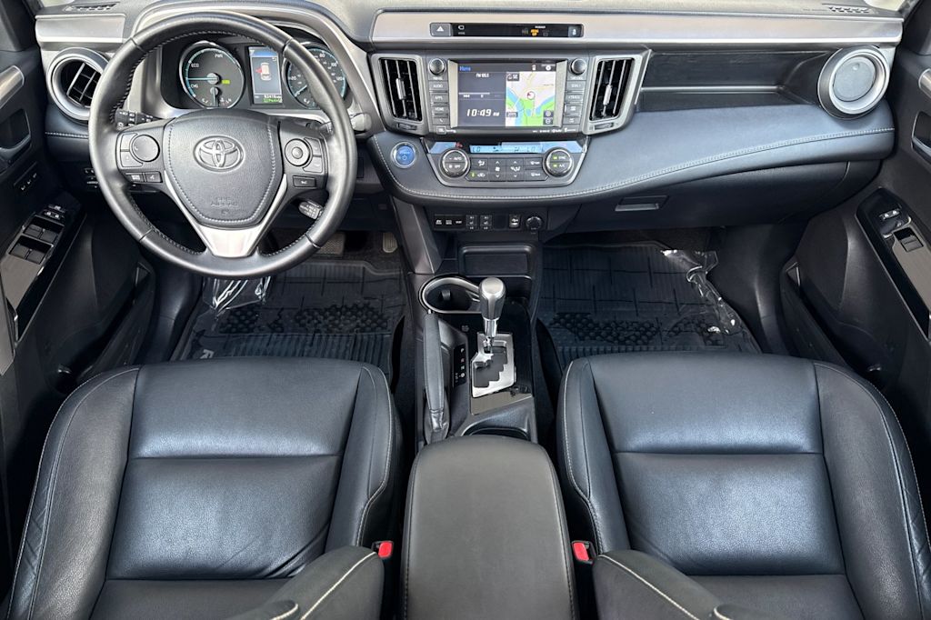 Thumbnail: 2016 Toyota RAV4 - 2
