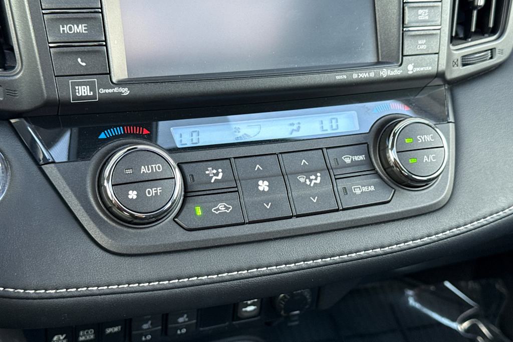 Thumbnail: 2016 Toyota RAV4 - 26