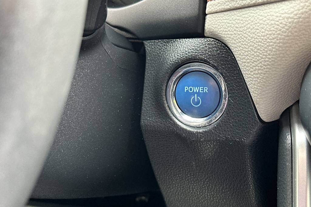 Thumbnail: 2019 Toyota RAV4 - 27