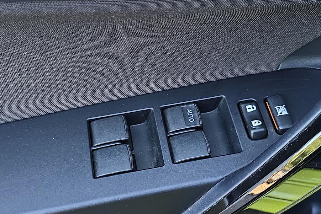 Thumbnail: 2018 Toyota Corolla iM - 22