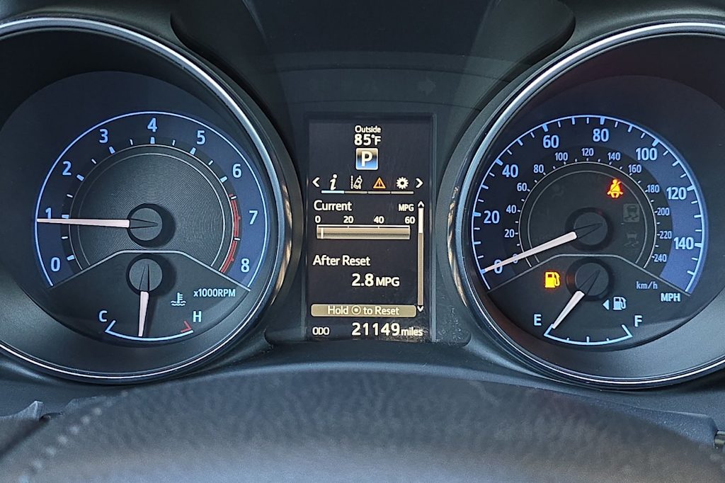 Thumbnail: 2018 Toyota Corolla iM - 15