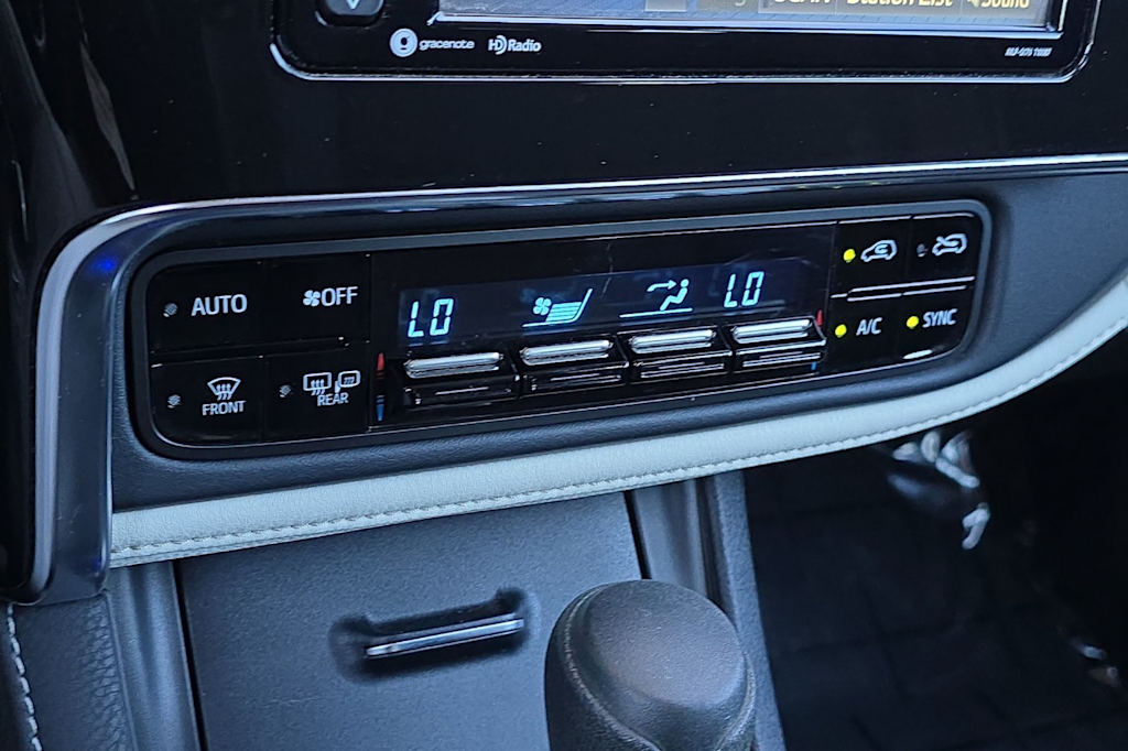 Thumbnail: 2018 Toyota Corolla iM - 24