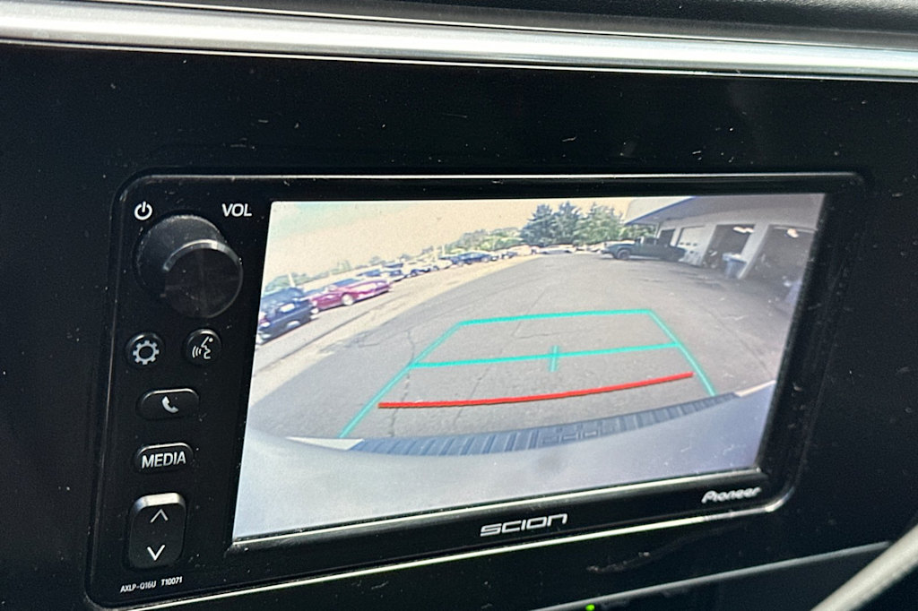 Thumbnail: 2016 Scion iM - 24