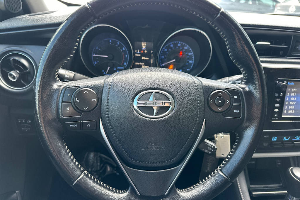 Thumbnail: 2016 Scion iM - 26