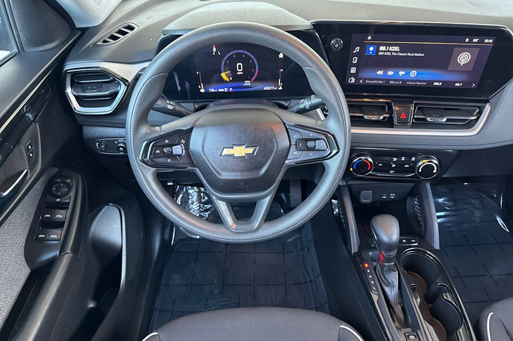 Thumbnail: 2025 Chevrolet TrailBlazer - 11