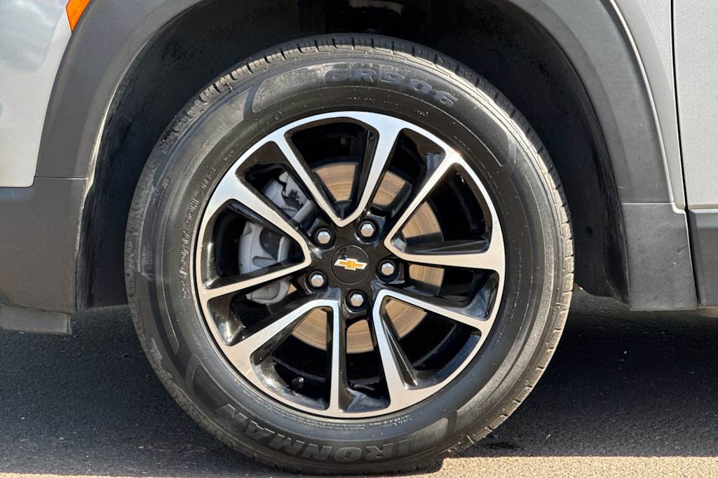 Thumbnail: 2025 Chevrolet TrailBlazer - 8