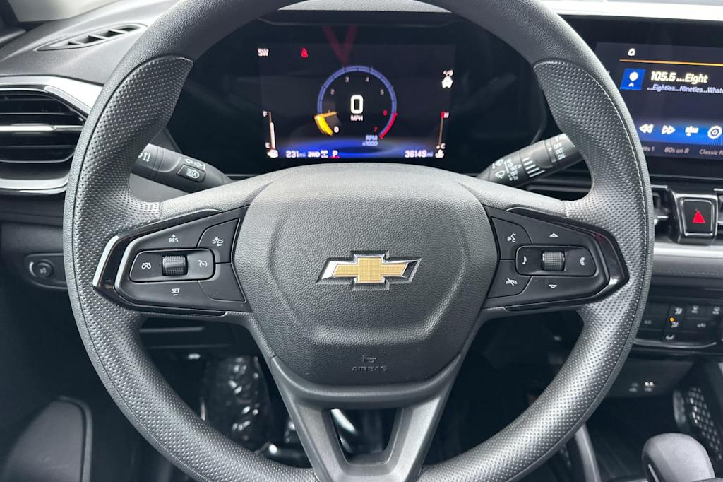 Thumbnail: 2025 Chevrolet TrailBlazer - 27