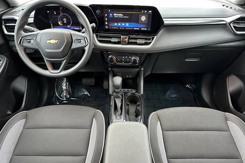 Thumbnail: 2025 Chevrolet TrailBlazer - 2