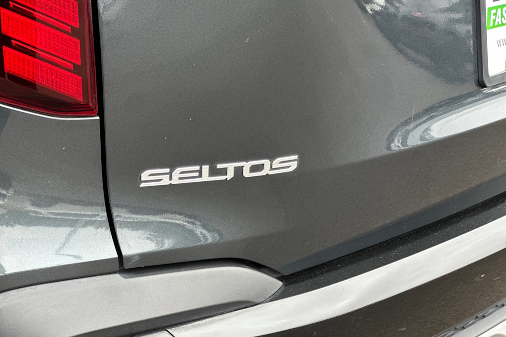 Thumbnail: 2024 Kia Seltos - 7