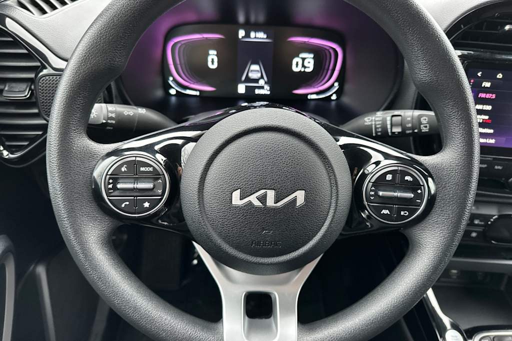 2023 Kia Soul S 27