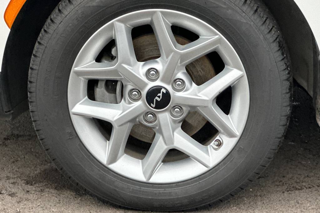 2023 Kia Soul S 7