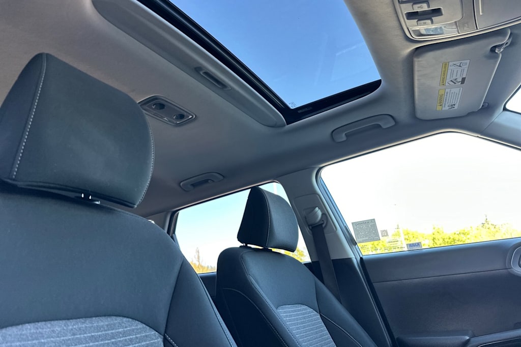 Thumbnail: 2023 Kia Soul - 24