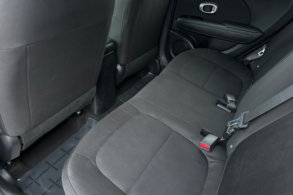 Thumbnail: 2015 Kia Soul - 9