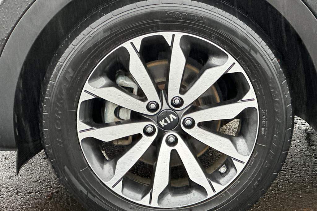 Thumbnail: 2017 Kia Sportage - 8