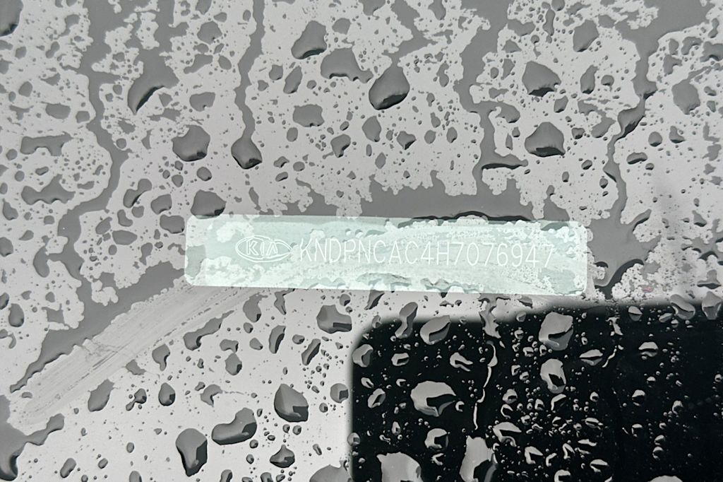 Thumbnail: 2017 Kia Sportage - 17