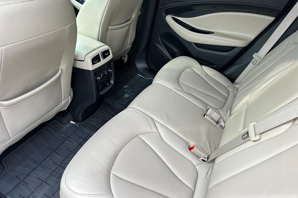 Thumbnail: 2017 Buick Envision - 10