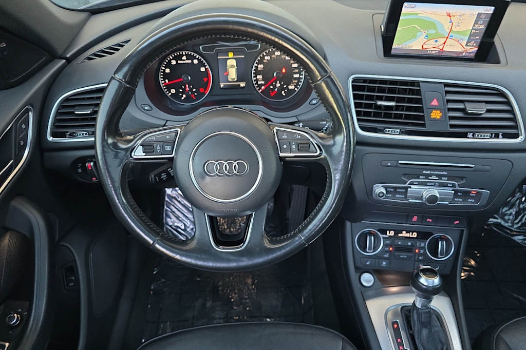 Thumbnail: 2017 Audi Q3 - 10