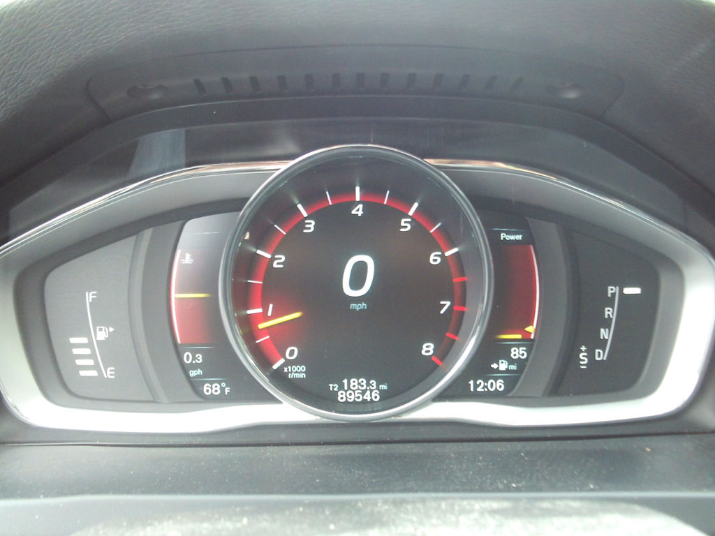 Thumbnail: 2015 Volvo V60 - 6