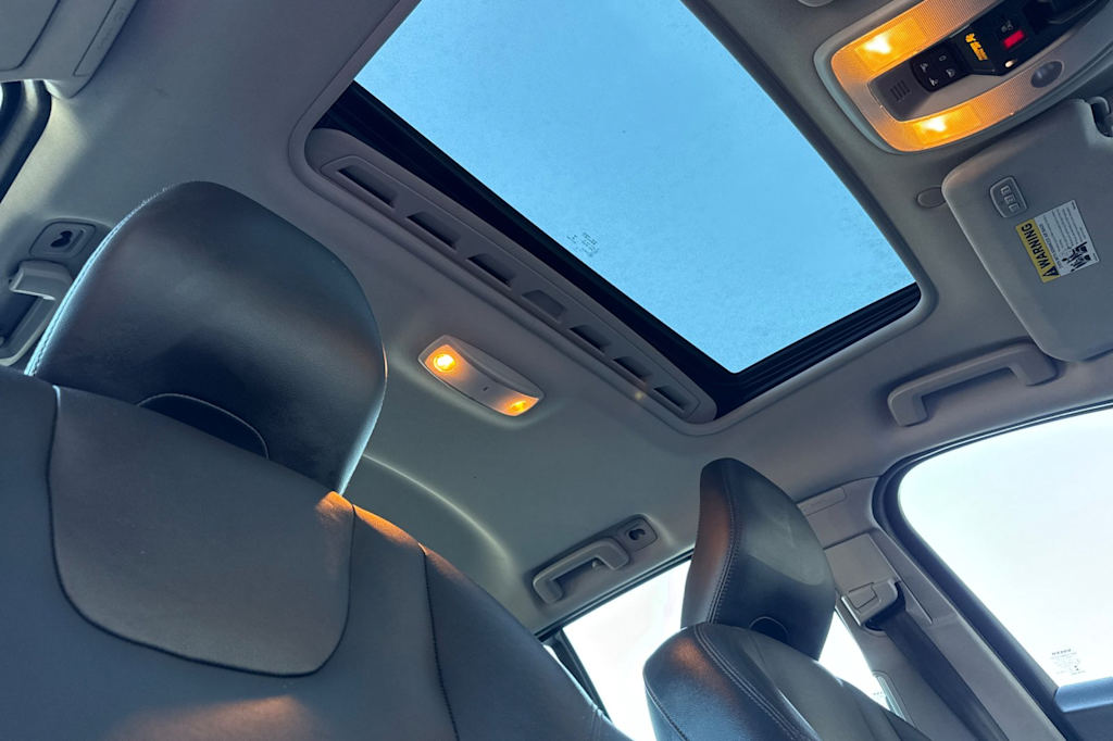 Thumbnail: 2015 Volvo V60 - 23