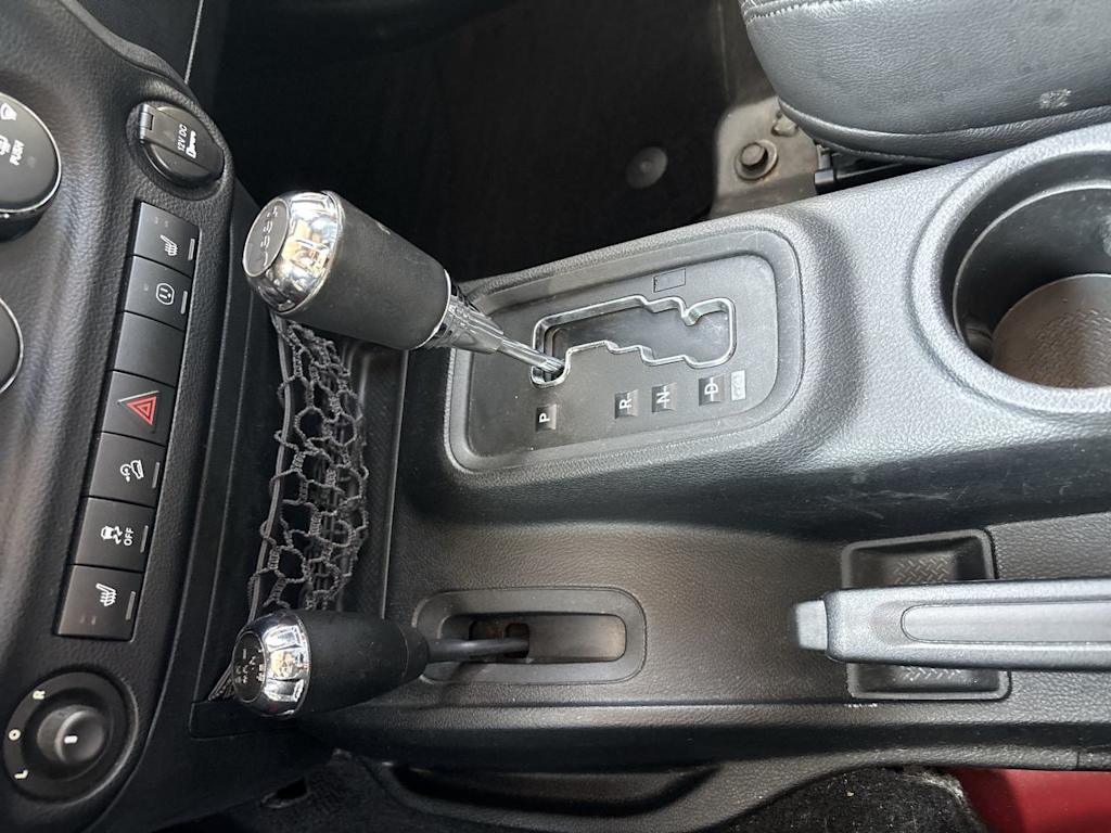 Thumbnail: 2014 Jeep Wrangler - 13