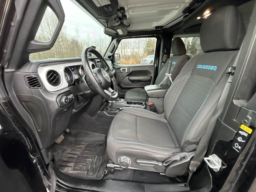 Thumbnail: 2021 Jeep Wrangler - 10