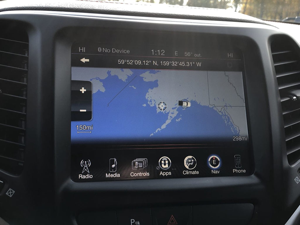 Thumbnail: 2018 Jeep Cherokee - 12