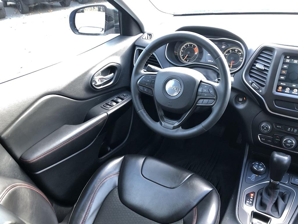 Thumbnail: 2022 Jeep Cherokee - 14