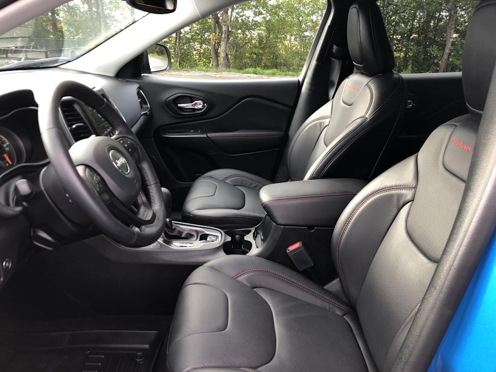 Thumbnail: 2021 Jeep Cherokee - 10