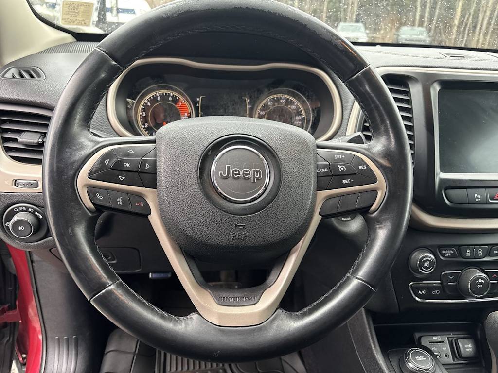 Thumbnail: 2017 Jeep Cherokee - 2