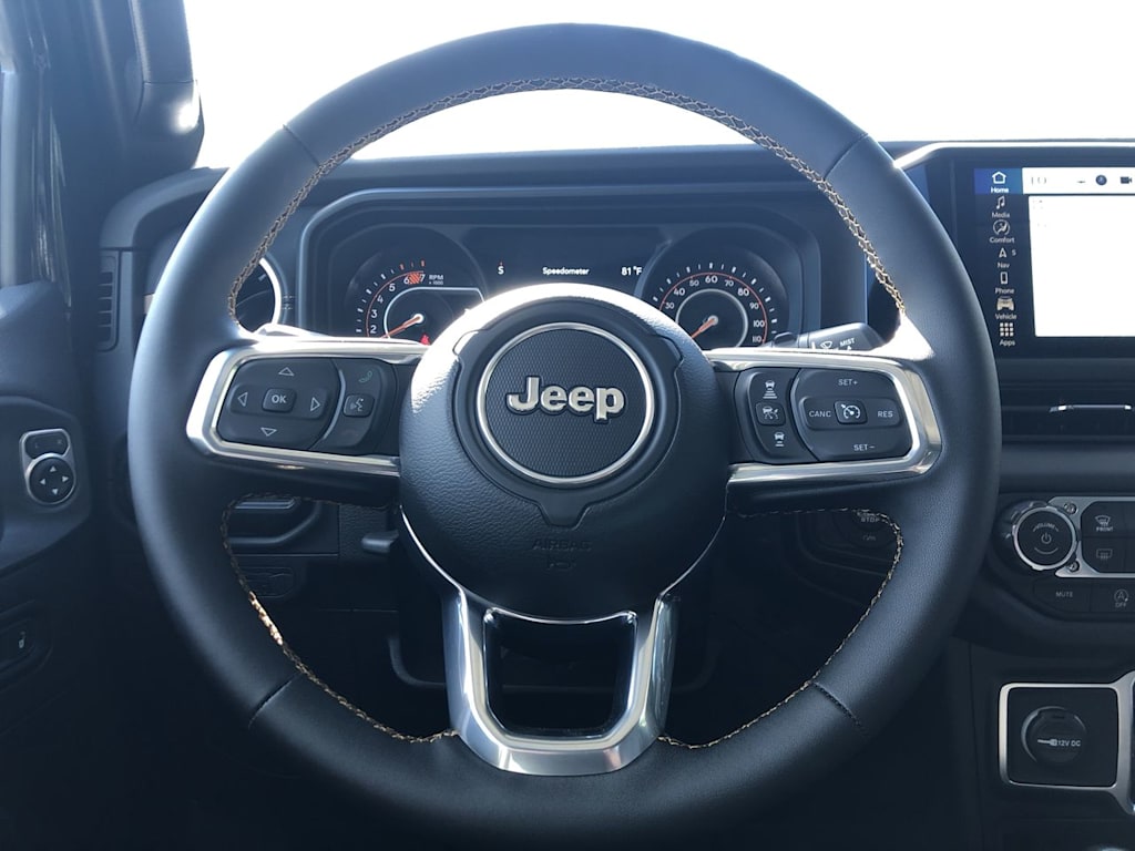 Thumbnail: 2025 Jeep Wrangler - 2