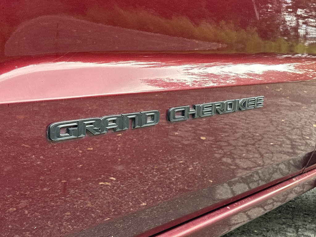 Thumbnail: 2020 Jeep Grand Cherokee - 7