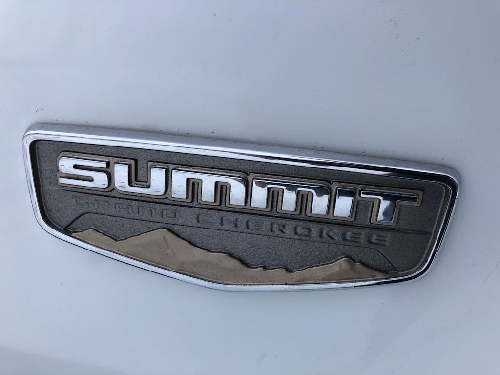 2021 Jeep Grand Cherokee Summit 27