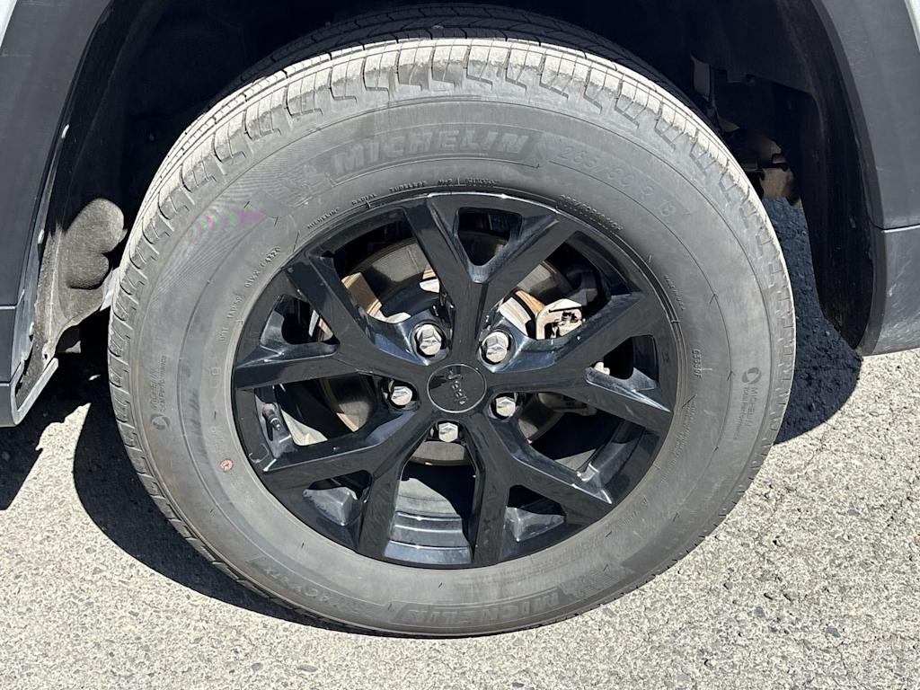 Thumbnail: 2025 Jeep Grand Cherokee - 8