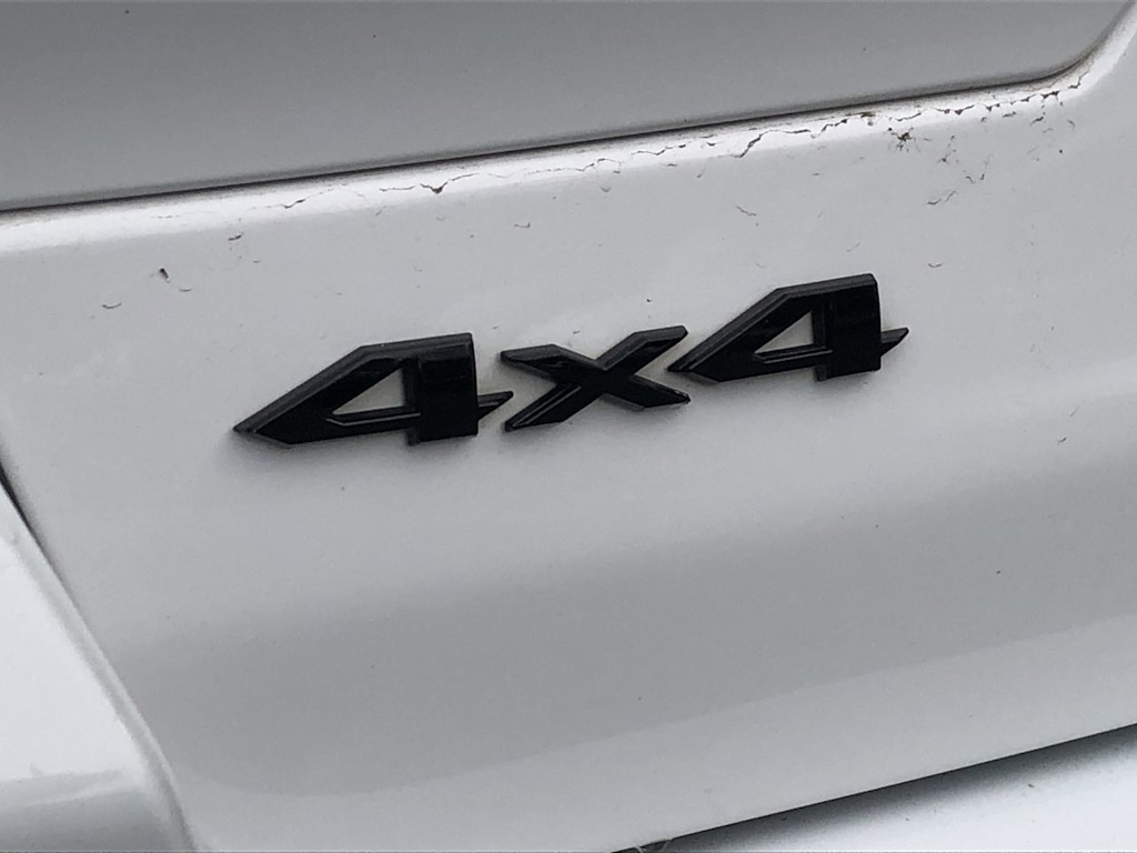 Thumbnail: 2023 Jeep Grand Cherokee - 7