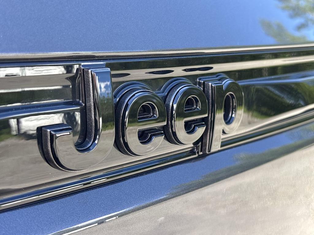 Thumbnail: 2026 Jeep Grand Cherokee - 28