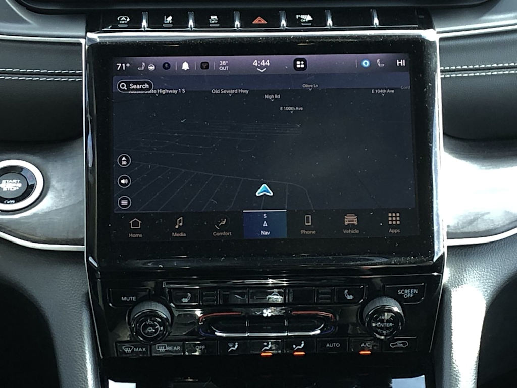 2023 Jeep Grand Cherokee Limited Edition 12