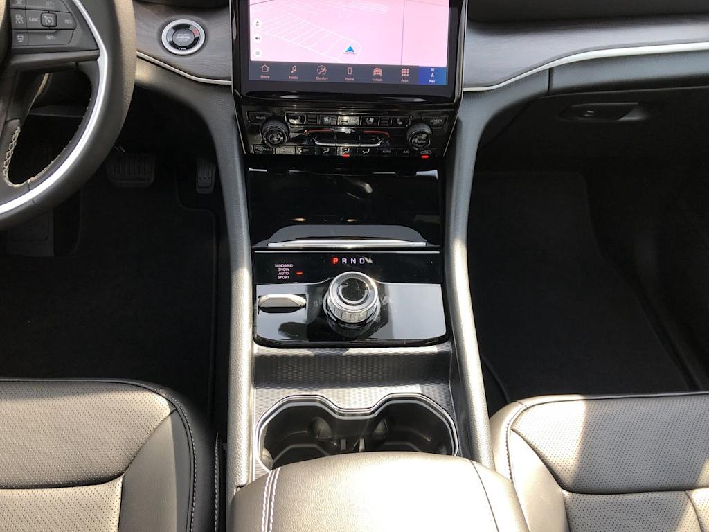 Thumbnail: 2025 Jeep Grand Cherokee - 13