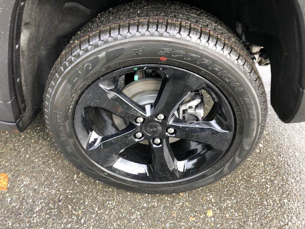 Thumbnail: 2023 Jeep Grand Cherokee - 8